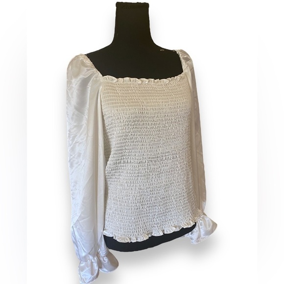 Andrew Mark Boho Off Shoulder Top Women’s Size  Large Ivory New - Picture 1 of 9